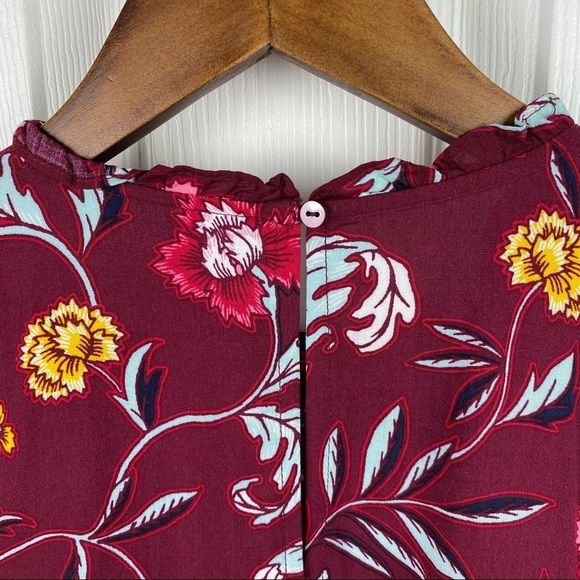 Old Navy Ruched High Neck Ruffled Top - Picture 6 of 8